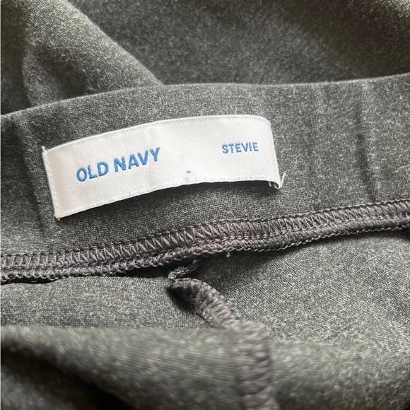 Old Navy Stevie Pants, Two Pairs - Gray and Burgundy Women’s Size S - Picture 4 of 6